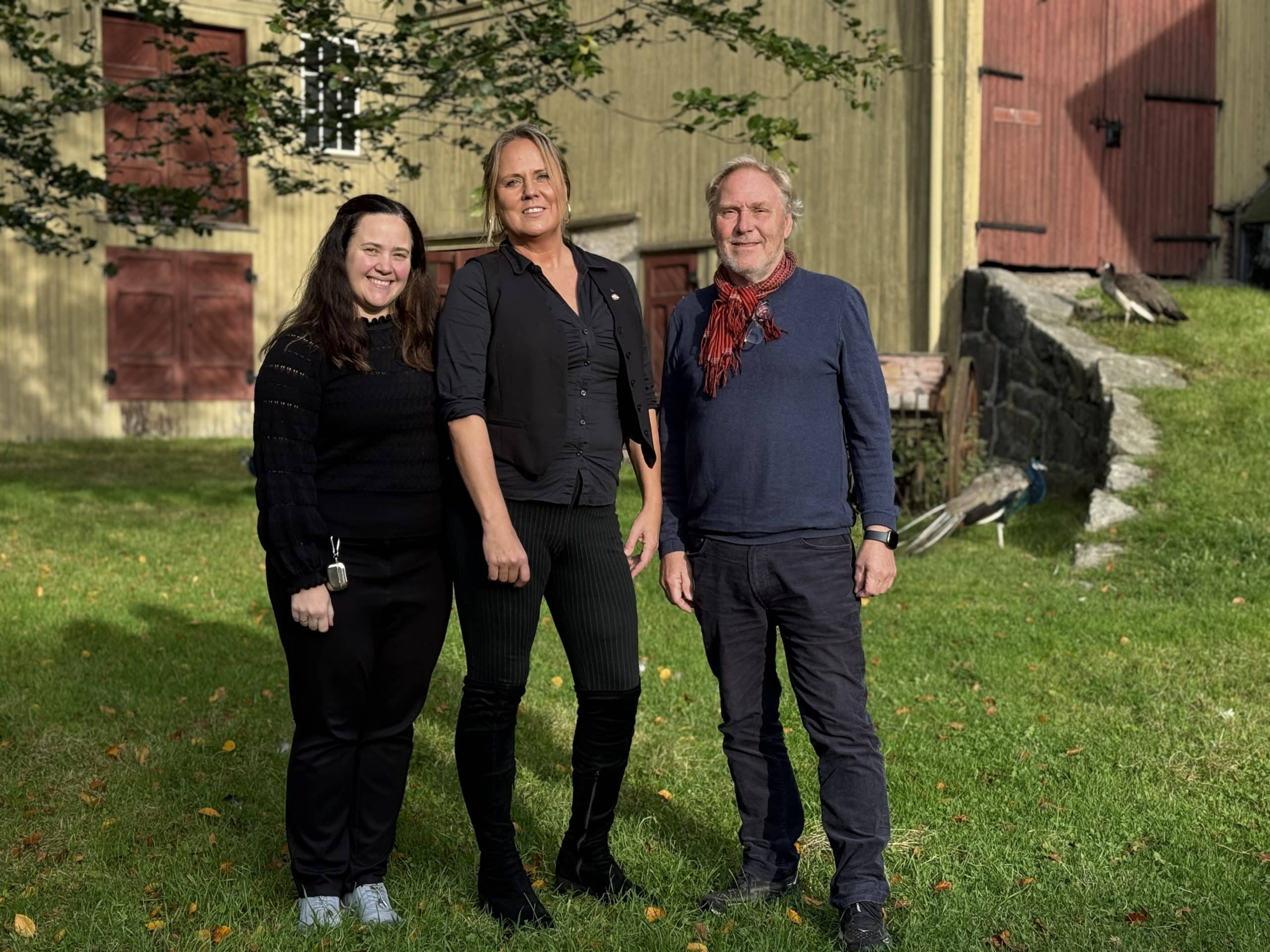 Kristin, Ingvild og Vidar i Strømsgodset IF og Gulskogen gårds venner